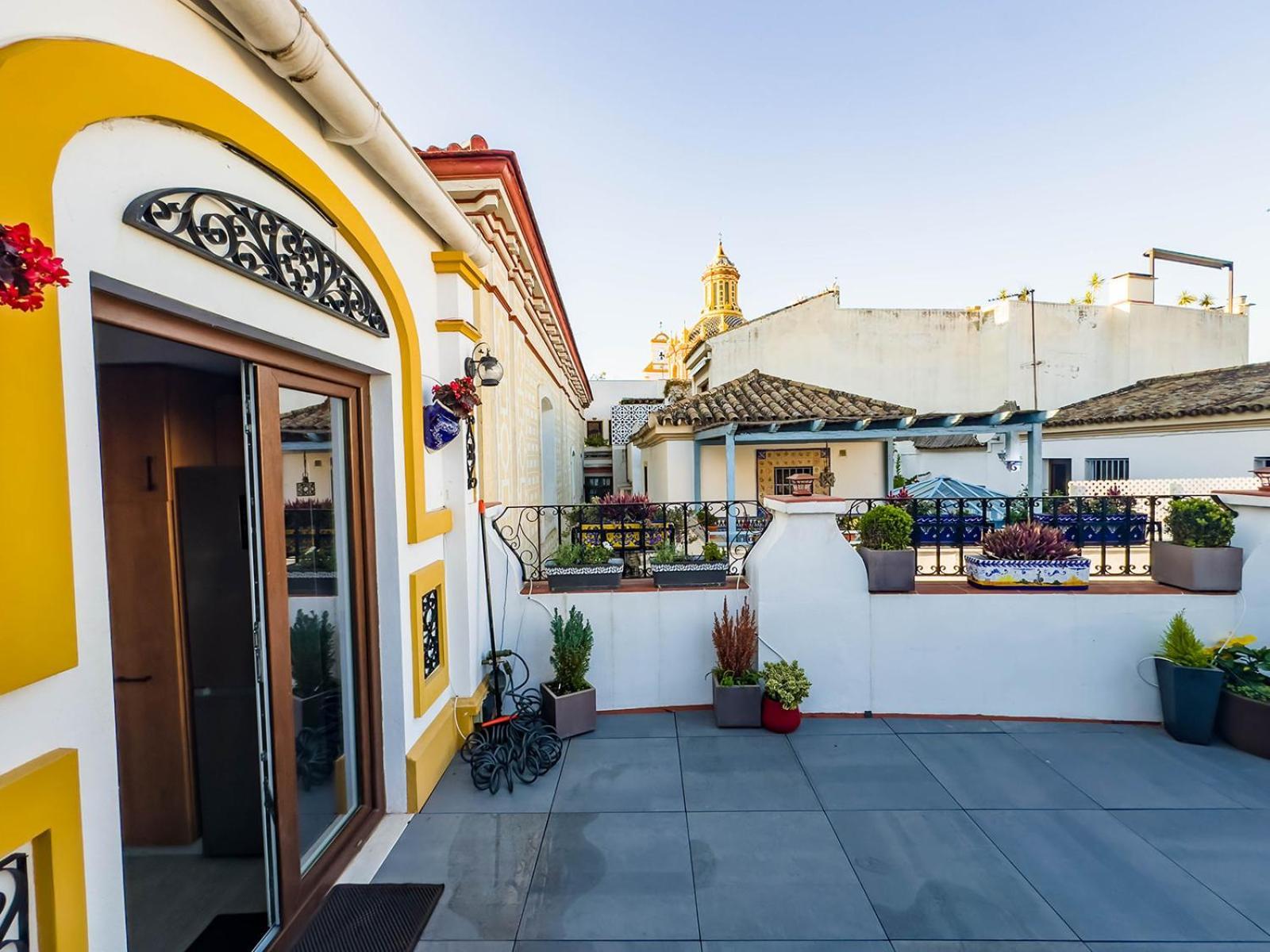 5-Bedroom Gem In The Heart Of Seville Exterior photo
