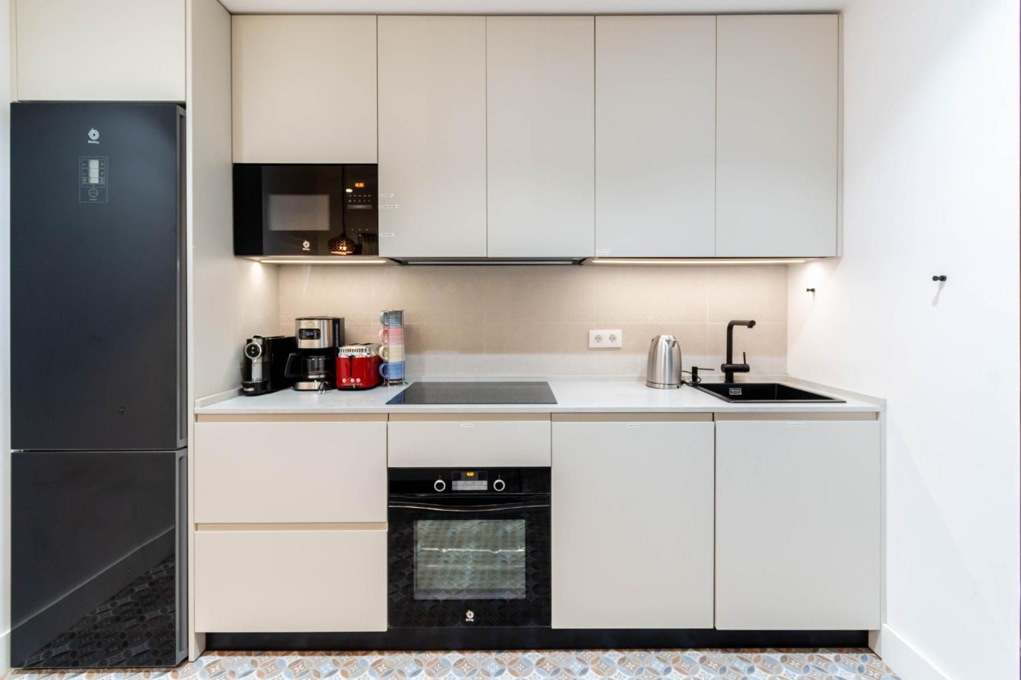 5-Bedroom Gem In The Heart Of Seville Exterior photo