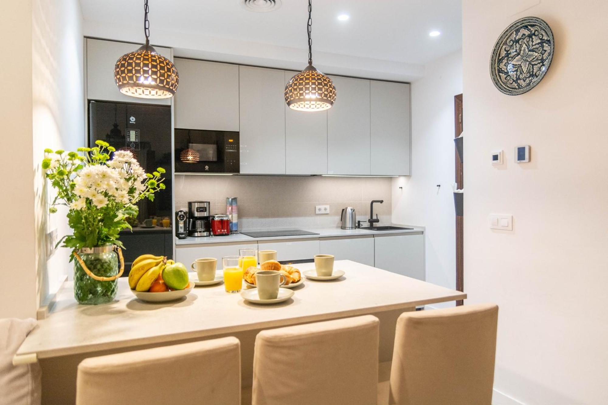 5-Bedroom Gem In The Heart Of Seville Exterior photo